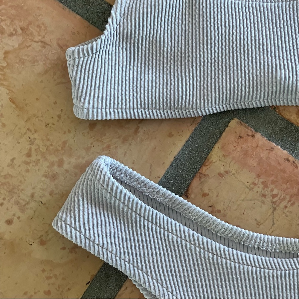 Light Grey Ribbed Bikini Set - Picture 3 of 6